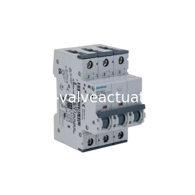 قیمت خوب Siemens 136-07-818 SENTRON C-Type Miniature Circuit Breaker | 3-Pole Electrical Protection آنلاین