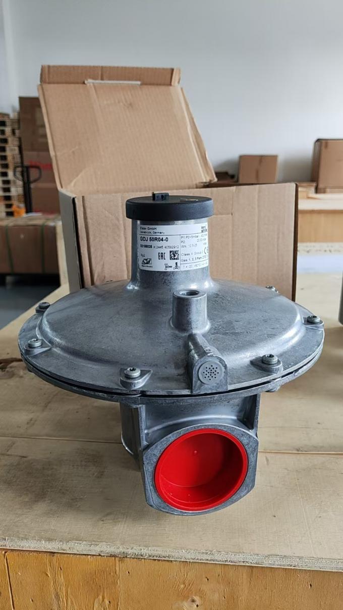 Kromschröder GDJ 50 R 04 pressure regulator